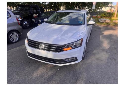 White 2016 Volkswagen Passat 1.8T SE