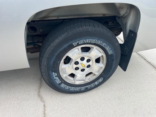 Silver 2011 Chevrolet Silverado 1500 LT