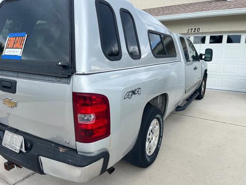 Silver 2011 Chevrolet Silverado 1500 LT