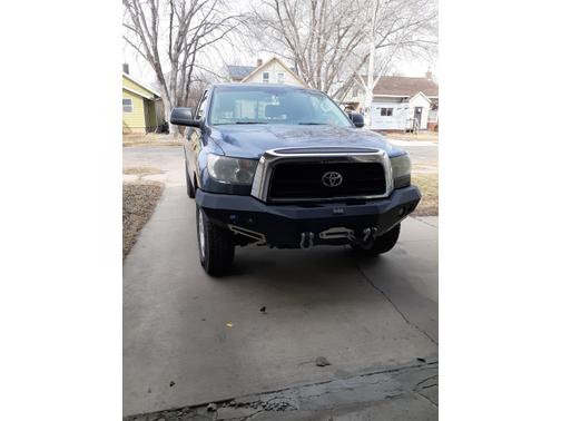 Photo 5 of 8 of 2008 Toyota Tundra SR5 Double Cab