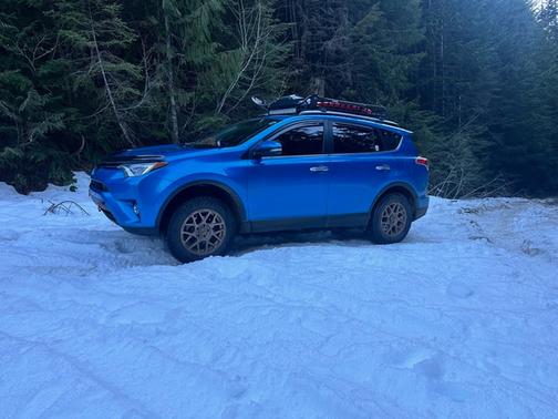 2016 Toyota RAV4 Hybrid Limited