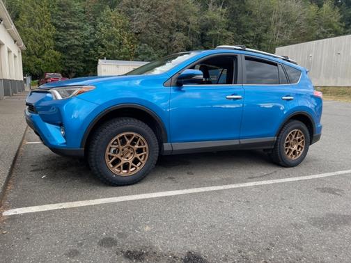 2016 Toyota RAV4 Hybrid Limited