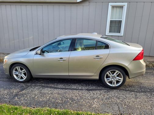 2014 Volvo S60 T5