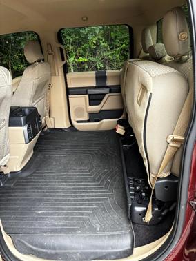 Red 2016 Ford F-150 XLT
