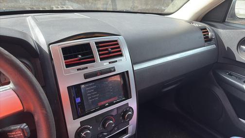 2010 Dodge Charger SXT