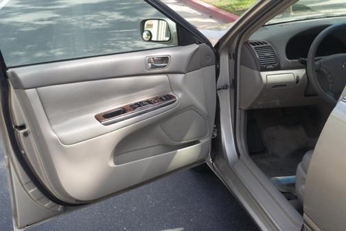 2006 Toyota Camry LE