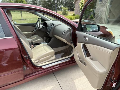 2010 Nissan Altima 2.5 SL
