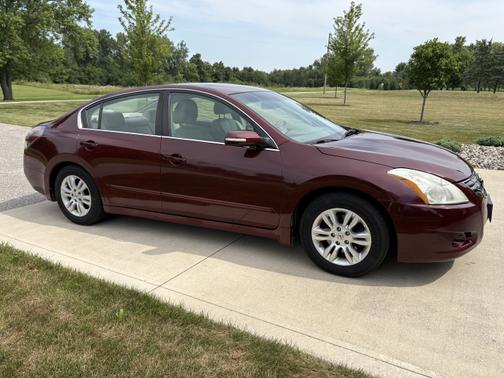 2010 Nissan Altima 2.5 SL