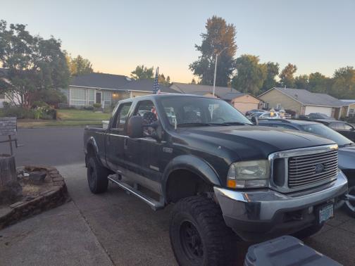 2004 Ford F-250 XLT Crew Cab Super Duty