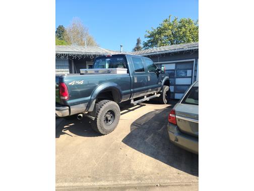 2004 Ford F-250 XLT Crew Cab Super Duty
