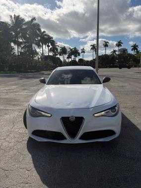 2018 Alfa Romeo Giulia Base