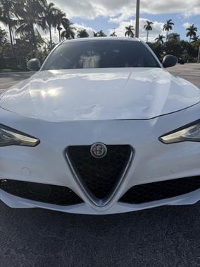 2018 Alfa Romeo Giulia Base