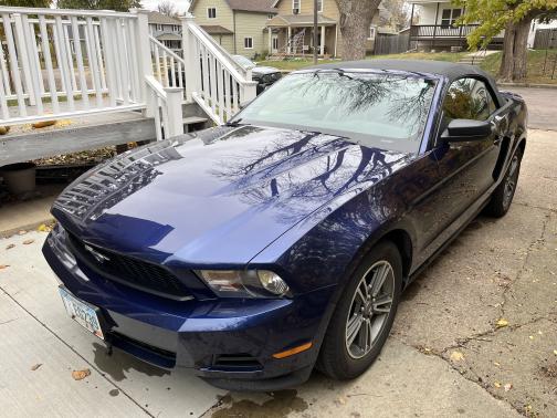 2012 Ford Mustang V6