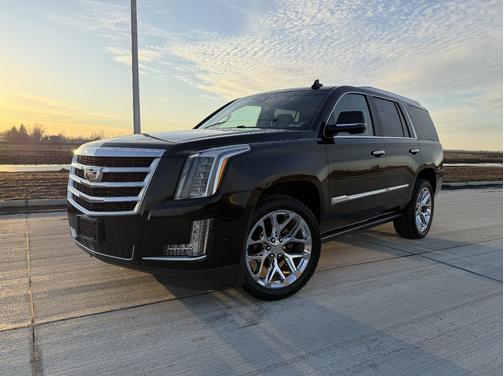 2017 Cadillac Escalade Premium Luxury