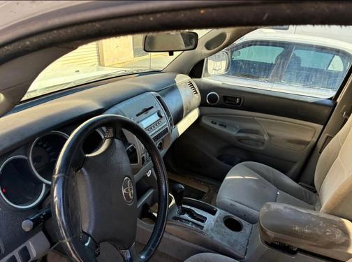 2005 Toyota Tacoma Base