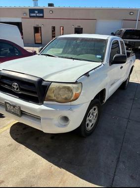 2005 Toyota Tacoma Base