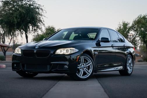 Black 2011 BMW 550 i