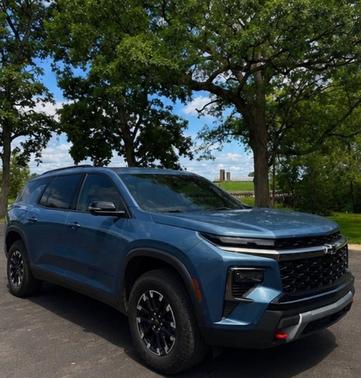 Blue 2025 Chevrolet Traverse Z71