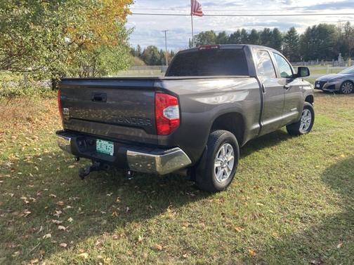 Gray 2019 Toyota Tundra SR
