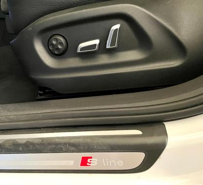 2018 Audi Q3 2.0T Sport Premium