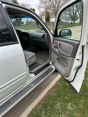 White 2007 Toyota Sequoia Limited