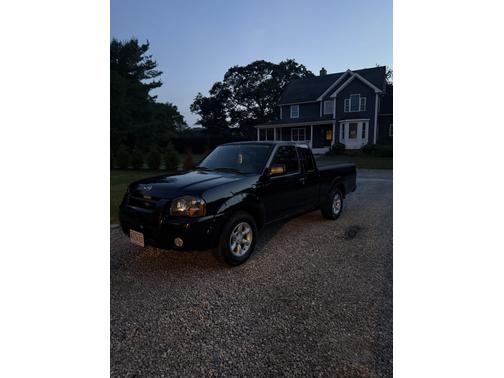 2004 Nissan Frontier XE King Cab