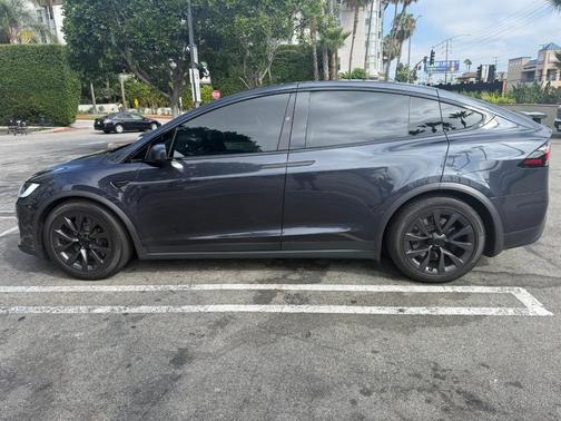 Gray 2023 Tesla Model X Base