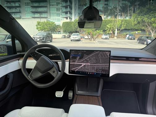 Gray 2023 Tesla Model X Base