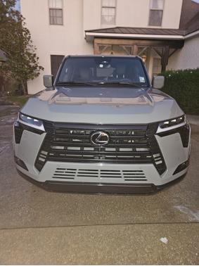 Gray 2025 Lexus GX 550 Luxury+