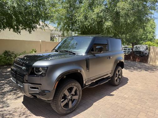 Black 2024 Land Rover Defender 90 P525 Carpathian Edition