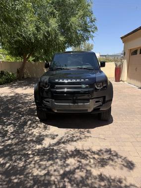 Black 2024 Land Rover Defender 90 P525 Carpathian Edition