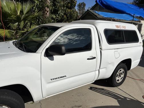 2005 Toyota Tacoma Base
