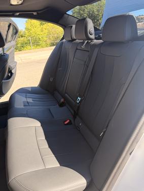 White 2022 BMW 530e Base