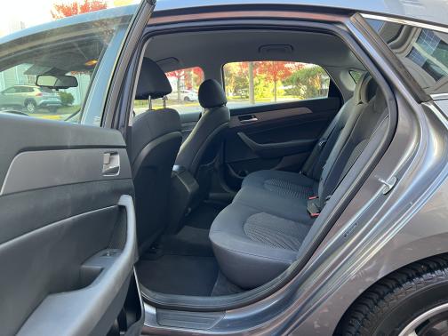 2018 Hyundai SONATA SEL