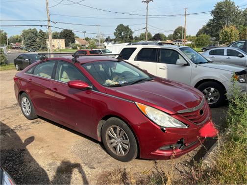 2012 Hyundai SONATA GLS