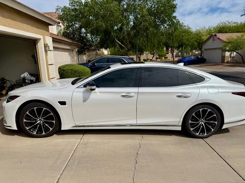 White 2023 Lexus LS 500h Base