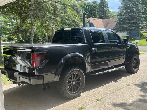 Photo 1 of 7 of 2012 Ford F-150 SVT Raptor
