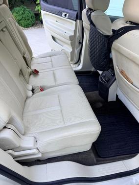 Beige 2016 Lincoln MKT EcoBoost