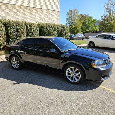 2013 Dodge Avenger R/T