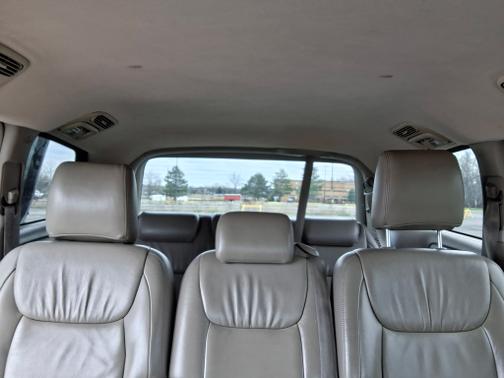 2009 Toyota Sienna LE