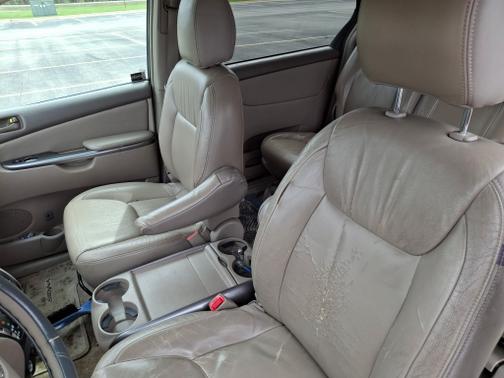 2009 Toyota Sienna LE