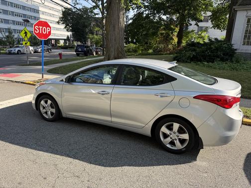 Silver 2012 Hyundai ELANTRA GLS