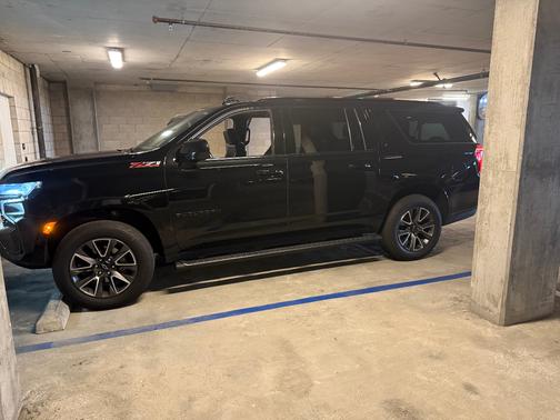 2021 Chevrolet Suburban Z71