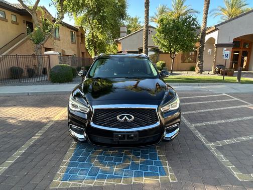 Black 2017 INFINITI QX60 Base