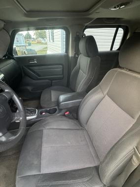 2007 Hummer H3 Base