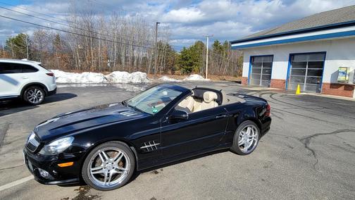 Black 2009 Mercedes-Benz SL-Class SL550 Roadster