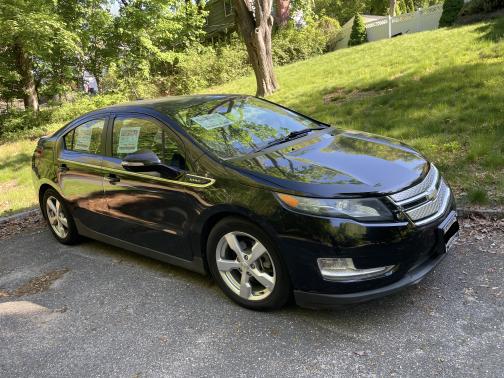 2011 Chevrolet Volt Base