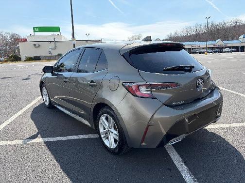 Brown 2020 Toyota Corolla SE