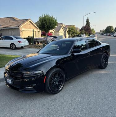 Black 2015 Dodge Charger SXT