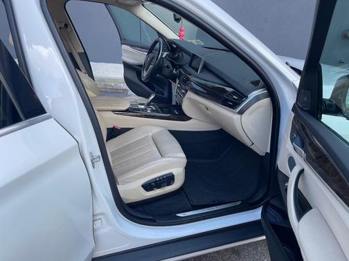 White 2016 BMW X5 xDrive35i